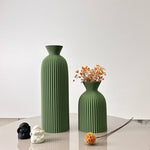 Gegolfde Decoratieve Vaas